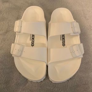 white rubber arizona essentials birkenstock’s